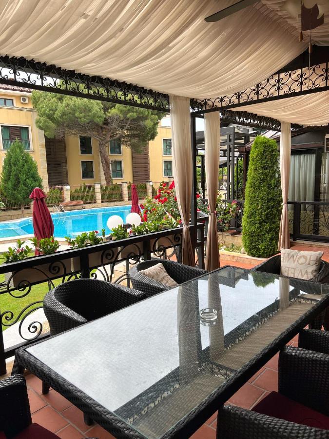Family Hotel Paradise Saints Constantine and Helena ภายนอก รูปภาพ