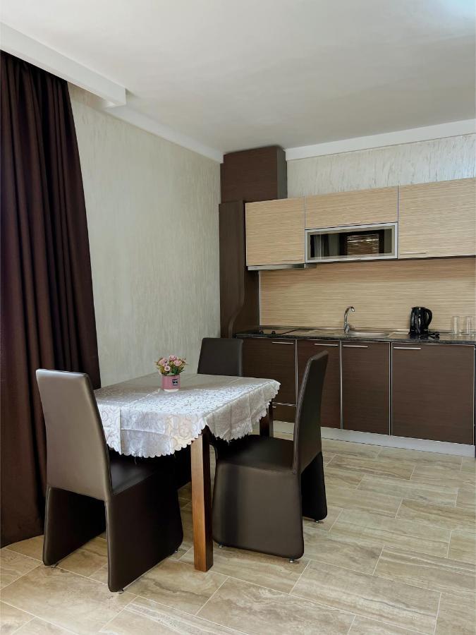 Family Hotel Paradise Saints Constantine and Helena ภายนอก รูปภาพ